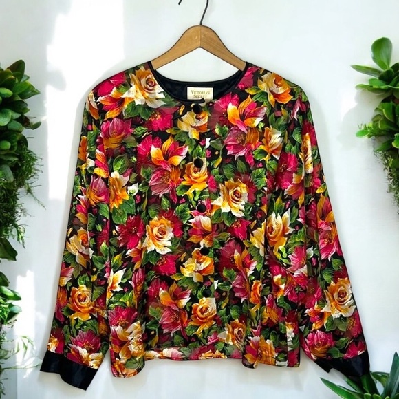 Gold Label Victoria’s Secret Vintage 90s Semi Sheer Floral Print Lounge Shirt - Picture 3 of 11